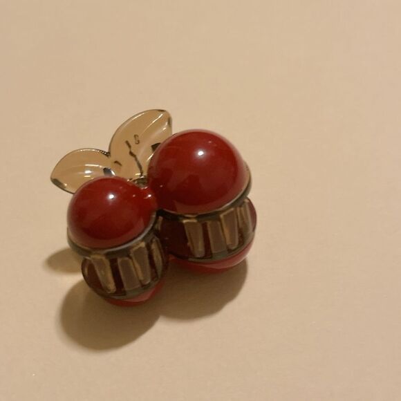 Cherry Hair Clip S930 - Picture 5 of 5